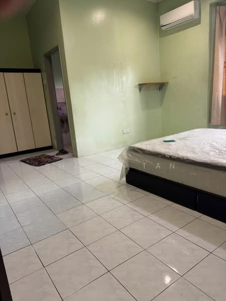 2-storey Terraced House for Sale in Bandar Sungai Long (Selangor) - Shanny Tan - Bedroom - PropertyGuru.com.my