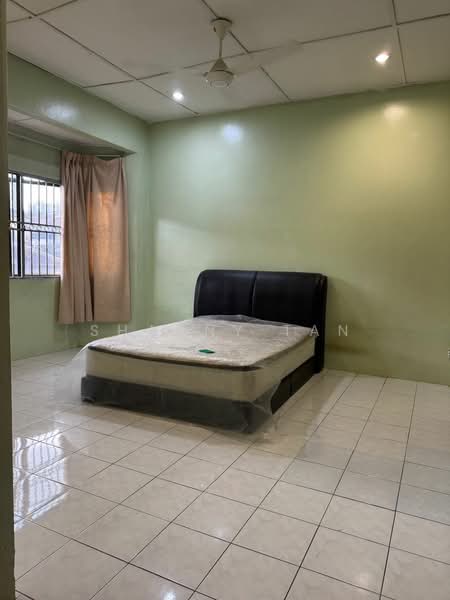 2-storey Terraced House for Sale in Bandar Sungai Long (Selangor) - Shanny Tan - Bedroom - PropertyGuru.com.my