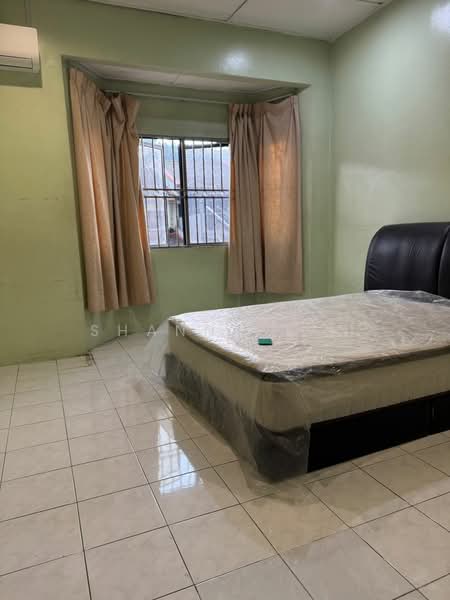 2-storey Terraced House for Sale in Bandar Sungai Long (Selangor) - Shanny Tan - Bedroom - PropertyGuru.com.my
