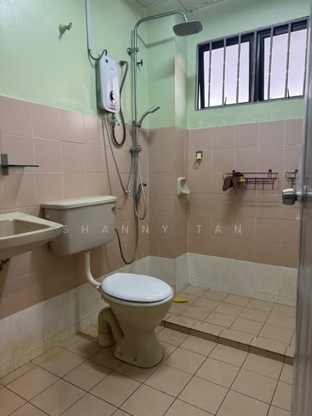 2-storey Terraced House for Sale in Bandar Sungai Long (Selangor) - Shanny Tan - Bathroom - PropertyGuru.com.my