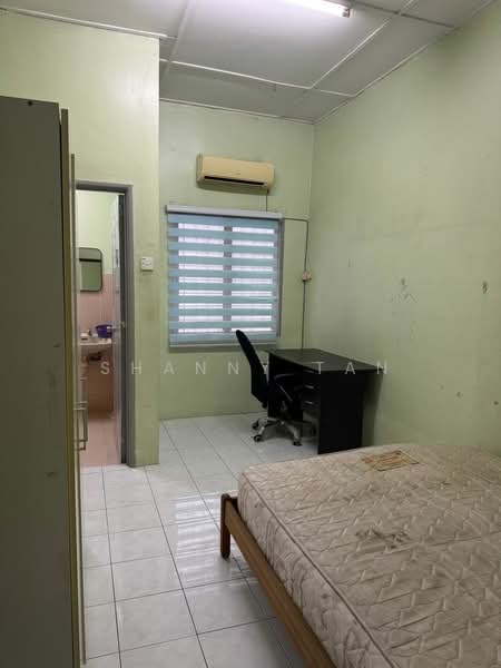 2-storey Terraced House for Sale in Bandar Sungai Long (Selangor) - Shanny Tan - Bedroom - PropertyGuru.com.my