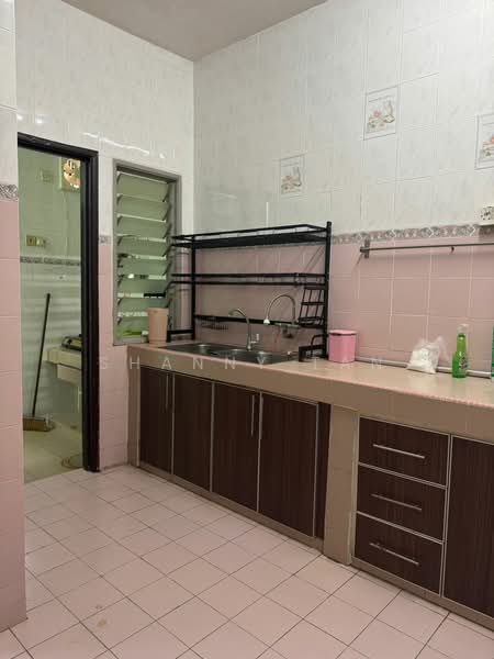 2-storey Terraced House for Sale in Bandar Sungai Long (Selangor) - Shanny Tan - Kitchen - PropertyGuru.com.my