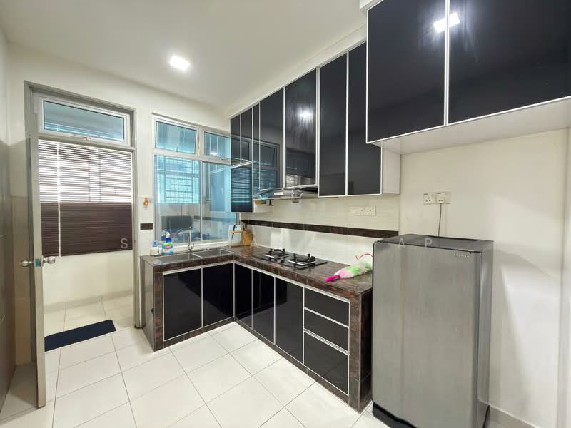 2.5-storey Terraced House for Rent in Taman Pulai Mutiara (Iskandar Puteri (Nusajaya)) - Stephanie Yap - Kitchen - PropertyGuru.com.my
