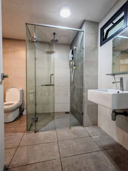 Servis Apartment untuk Disewa di Solstice @ Pan'gaea - Derick Wu - Bathroom - PropertyGuru.com.my