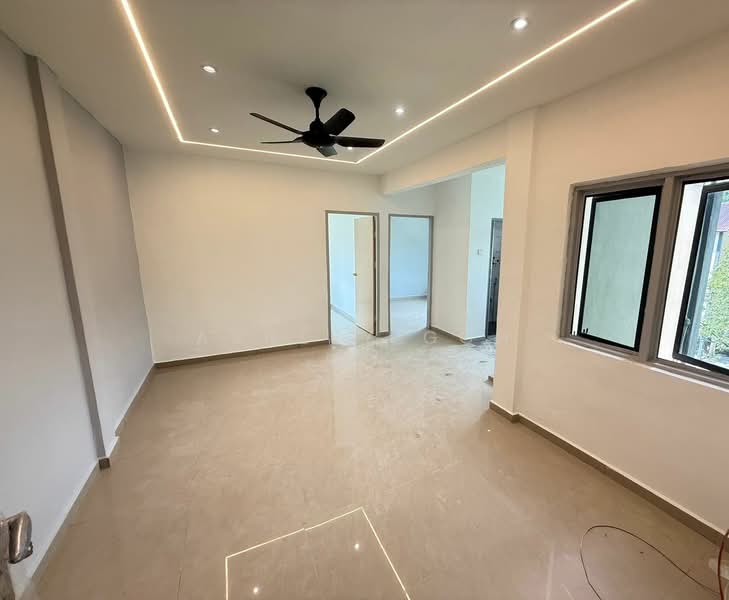 Flat for Sale at Merak - Ashley Goh - Living Room - PropertyGuru.com.my