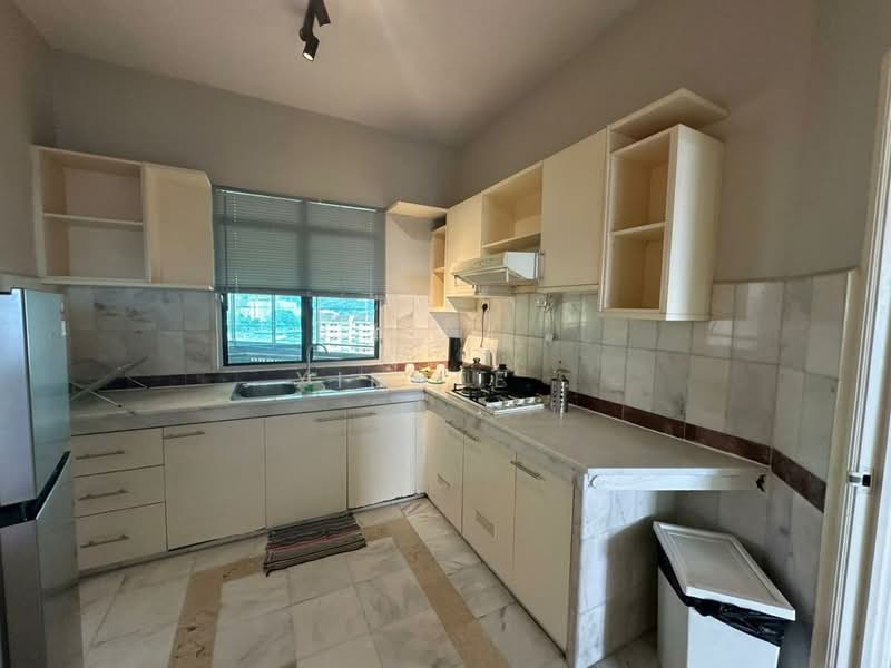 Apartment for Rent at Century Bay Apartment - Xinnee . - Kitchen - PropertyGuru.com.my