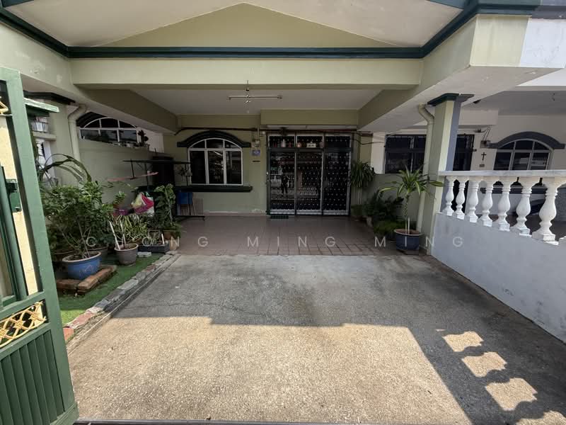 Rumah Teres 2-Tingkat untuk Dijual di Seremban Jaya (Negeri Sembilan) - Chong Ming Ming - Exterior - PropertyGuru.com.my