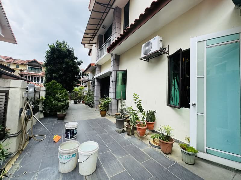 Semi-Detached House for Sale in Country Heights (Kajang) - Harry Chin - Exterior - PropertyGuru.com.my