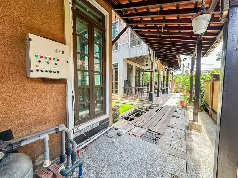 Rumah Banglo untuk Dijual di Taman Ampang Utama (Ampang) - Ahmad Fikri Amer Hamzah - Exterior - PropertyGuru.com.my