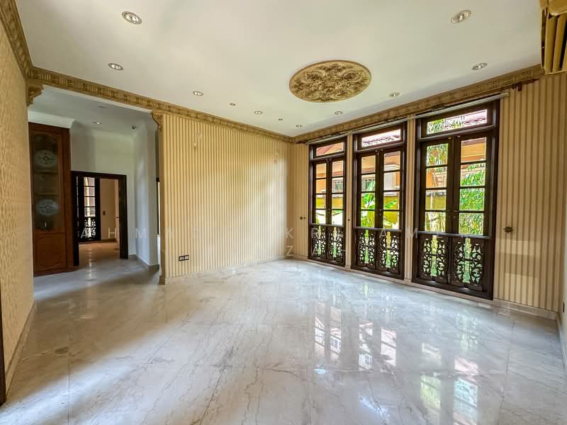 Rumah Banglo untuk Dijual di Taman Ampang Utama (Ampang) - Ahmad Fikri Amer Hamzah - Living Room - PropertyGuru.com.my
