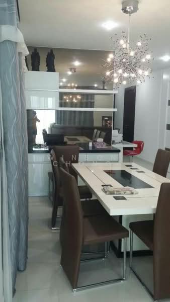 Kondominium untuk Dijual di Gurney Paragon - Winson Chong - Dining Room - PropertyGuru.com.my