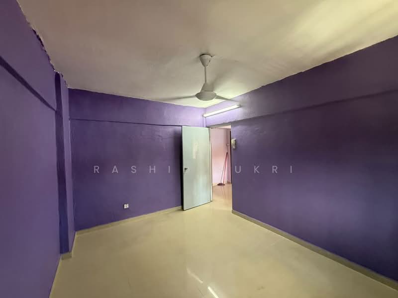 Rumah Flat untuk Dijual di Taman Batu Permai - Rashid Sukri - Interior - PropertyGuru.com.my