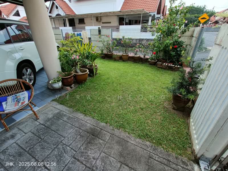 1.5-storey Terraced House for Sale in Taman Rinting (Masai) - Vera Cheong - Exterior - PropertyGuru.com.my