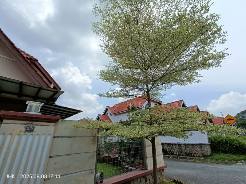 1.5-storey Terraced House for Sale in Taman Rinting (Masai) - Vera Cheong - Exterior - PropertyGuru.com.my