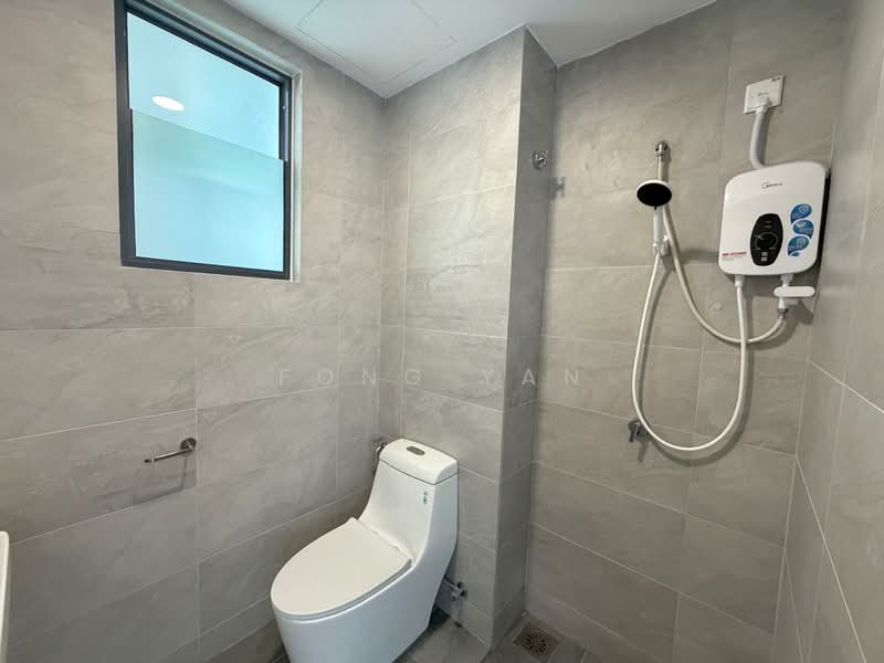 Service Residence for Rent at Sunsuria Forum - Fong Yan - Bathroom - PropertyGuru.com.my
