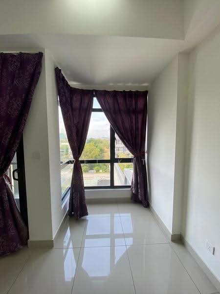 Kediaman Servis untuk Disewa di Utropolis Suites 2 - Wei Kit - View - PropertyGuru.com.my