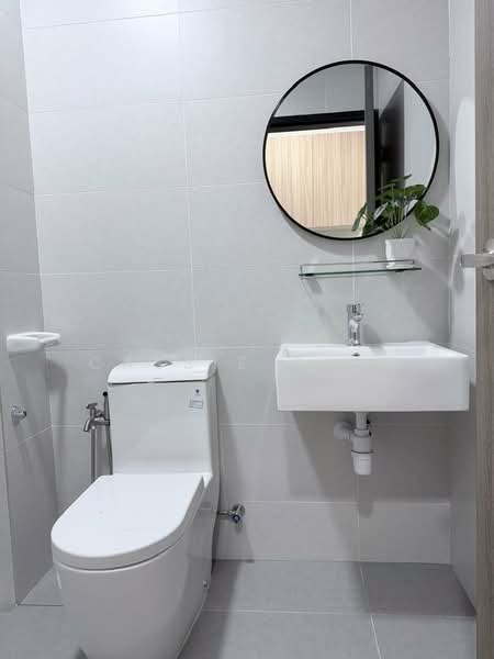 Service Residence for Rent at TRELLIS RESIDENCES - Cassie Chin - Bathroom - PropertyGuru.com.my