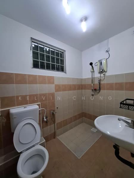 2-storey Terraced House for Rent in Seri Palma (Simpang Pulai) - Kelvin Chong - Bathroom - PropertyGuru.com.my