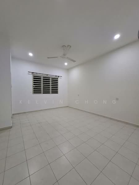 2-storey Terraced House for Rent in Seri Palma (Simpang Pulai) - Kelvin Chong - Living Room - PropertyGuru.com.my