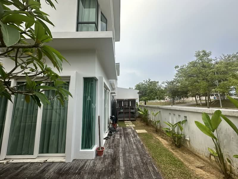 Semi-Detached House for Sale in Cahaya Spk (Shah Alam) - Mohammad Din Majid - Exterior - PropertyGuru.com.my