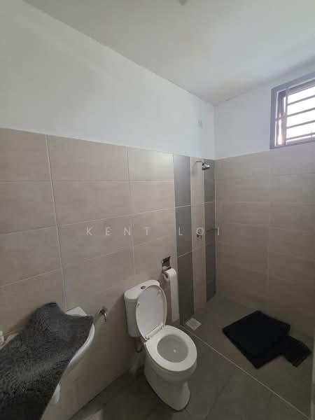Cluster House for Rent in Skudai (Johor) - Kent Loi - Bathroom - PropertyGuru.com.my