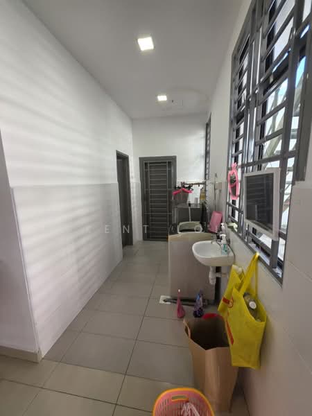 Cluster House for Rent in Skudai (Johor) - Kent Loi - Corridor - PropertyGuru.com.my
