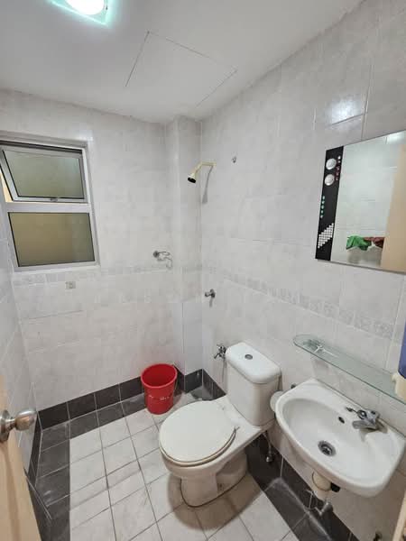 Pangsapuri untuk Disewa di Villa Pavilion - Jason Tan - Bathroom - PropertyGuru.com.my