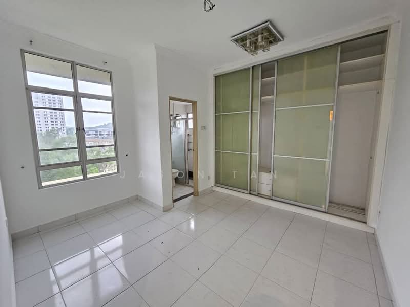 Pangsapuri untuk Disewa di Villa Pavilion - Jason Tan - Bedroom - PropertyGuru.com.my