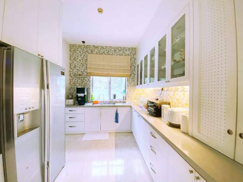 Bungalow for Rent in D' Villa Botany (Petaling Jaya) - Jagger Moo - Kitchen - PropertyGuru.com.my