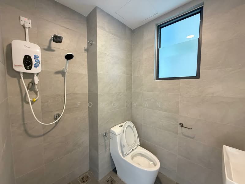 Service Residence for Rent at Sunsuria Forum - Fong Yan - Bathroom - PropertyGuru.com.my