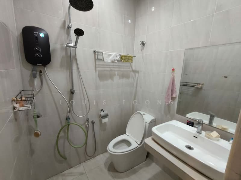 Rumah Bandar untuk Disewa di Jalan Ipoh (Kuala Lumpur) - Louis Foong - Bathroom - PropertyGuru.com.my