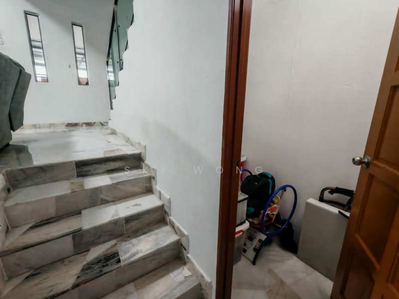 Semi-Detached House for Sale in Taman Bukit Serdang (Seri Kembangan) - Sky Wong - Interior - PropertyGuru.com.my