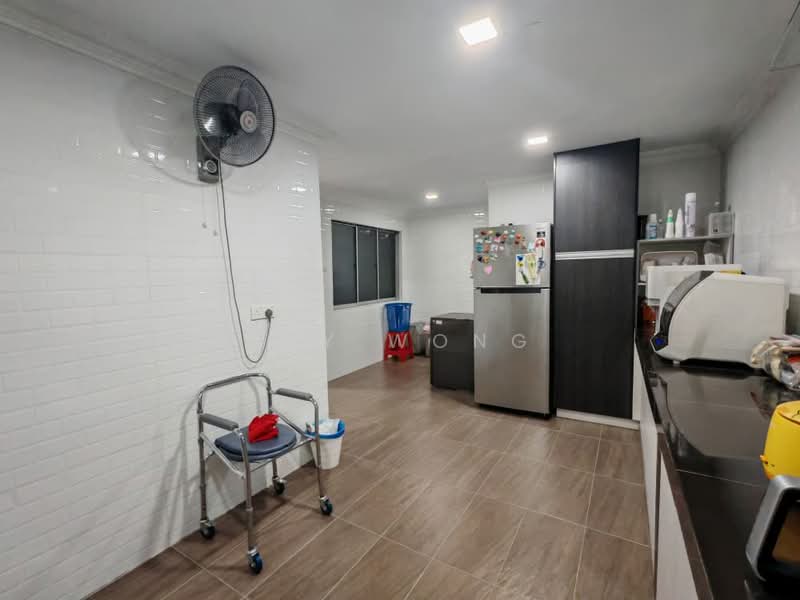 Semi-Detached House for Sale in Taman Bukit Serdang (Seri Kembangan) - Sky Wong - Kitchen - PropertyGuru.com.my