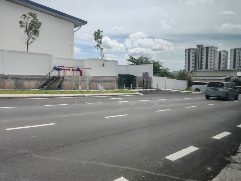 Semi-Detached House for Sale in Taman Bukit Serdang (Seri Kembangan) - Sky Wong - Exterior - PropertyGuru.com.my