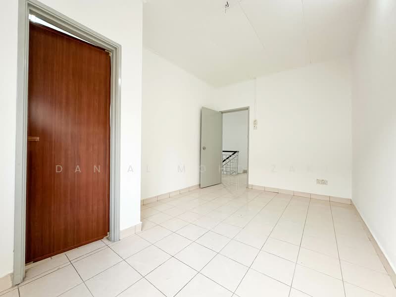 2-storey Terraced House for Sale in Bandar Puteri Klang (Klang) - Danial Mohd Zaki - Interior - PropertyGuru.com.my