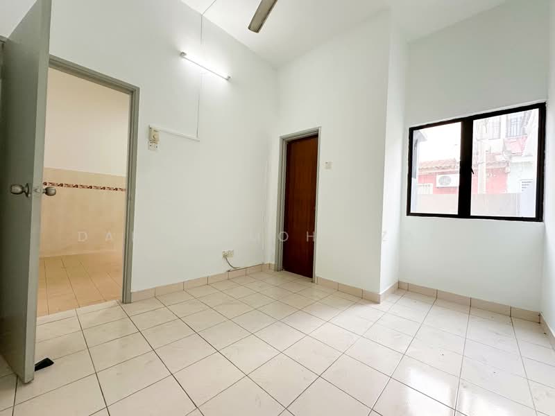 2-storey Terraced House for Sale in Bandar Puteri Klang (Klang) - Danial Mohd Zaki - Interior - PropertyGuru.com.my