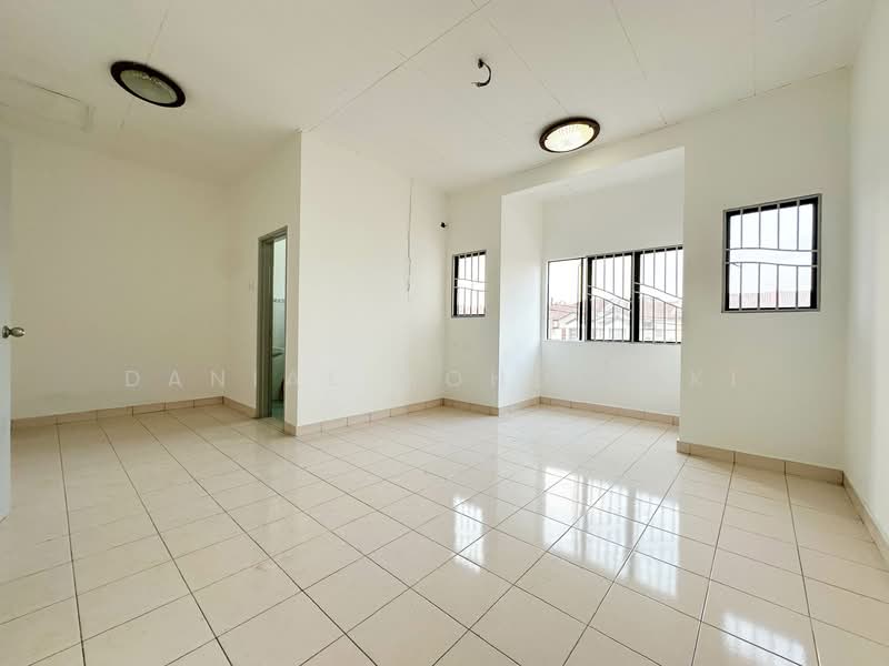 2-storey Terraced House for Sale in Bandar Puteri Klang (Klang) - Danial Mohd Zaki - Interior - PropertyGuru.com.my