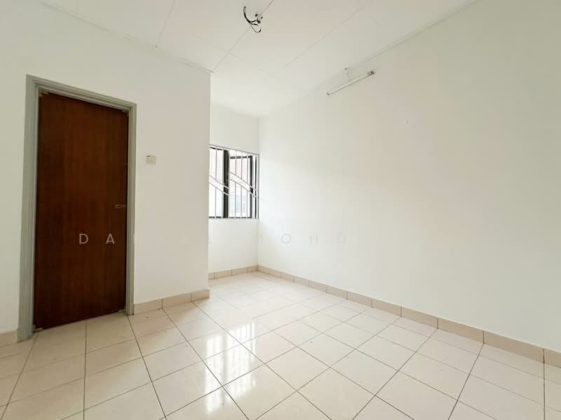 2-storey Terraced House for Sale in Bandar Puteri Klang (Klang) - Danial Mohd Zaki - Interior - PropertyGuru.com.my