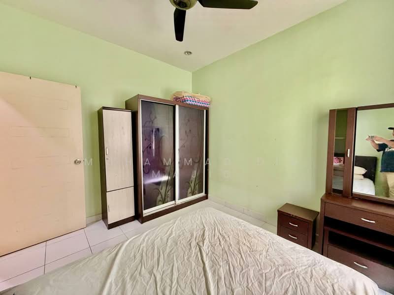 Kondominium untuk Dijual di Kristal View - Mohammad Din Majid - Bedroom - PropertyGuru.com.my