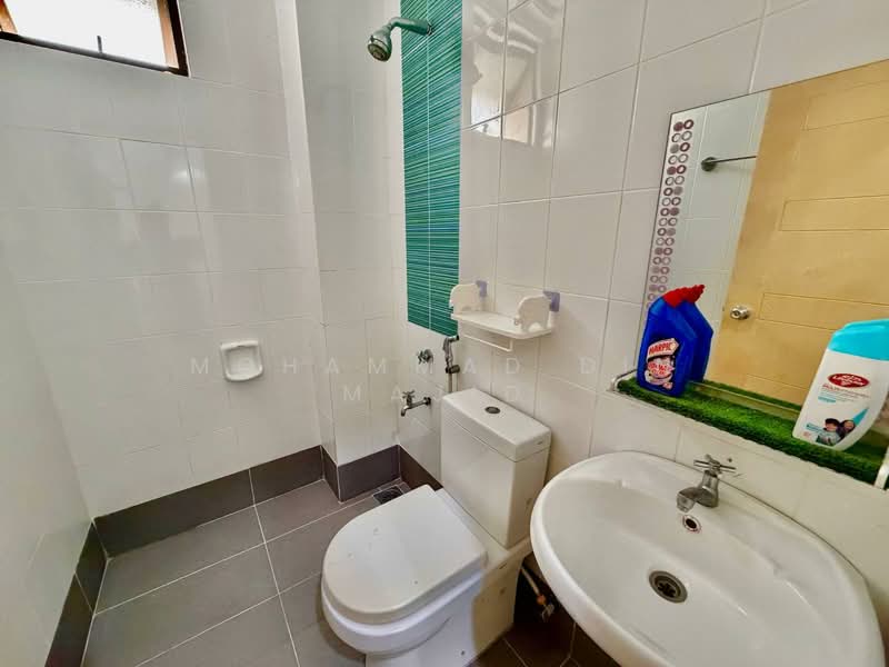Kondominium untuk Dijual di Kristal View - Mohammad Din Majid - Bathroom - PropertyGuru.com.my