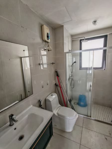 Kondominium untuk Disewa di Amberside @ Country Garden Danga Bay - Elvis Sim - Bathroom - PropertyGuru.com.my