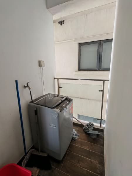 Kondominium untuk Disewa di Amberside @ Country Garden Danga Bay - Elvis Sim - Balcony - PropertyGuru.com.my