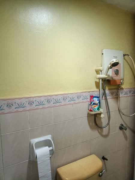Pangsapuri untuk Disewa di Lake View Suites - Mavis Hew - Bathroom - PropertyGuru.com.my