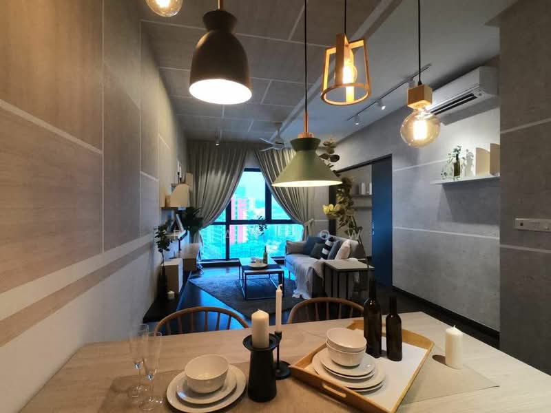 Pangsapuri untuk Dijual di V Residence Suites @ Sunway Velocity - Ryan Low - Living Room - PropertyGuru.com.my