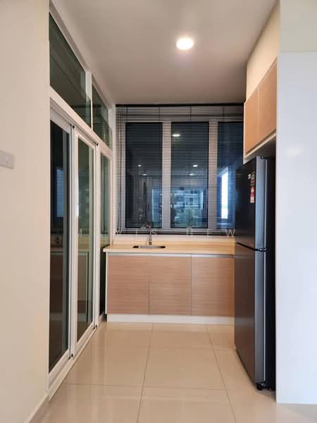 Condominium for Rent at Medini Signature - Mavis Hew - Kitchen - PropertyGuru.com.my