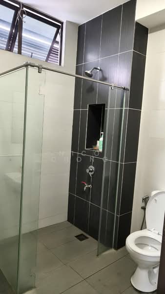 Cluster House for Sale in Johor Bahru (Johor) - Nico Chong - Bathroom - PropertyGuru.com.my