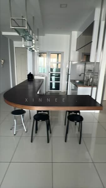 Kondominium untuk Disewa di 10 Island Resort - Xinnee . - Kitchen - PropertyGuru.com.my