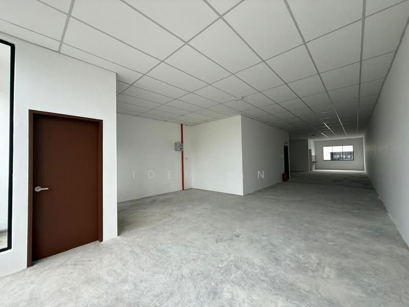 Shop / Office for Rent in Austin Crest (Johor Bahru) - Iden Tan - Interior - PropertyGuru.com.my