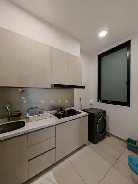 Servis Apartment untuk Dijual di Paradigm Residence - Peggie Chua - Kitchen - PropertyGuru.com.my