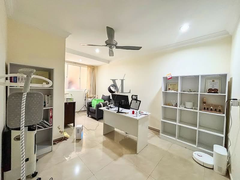 2-storey Terraced House for Sale in Kota Damansara (Selangor) - Vincent Liaw - Study - PropertyGuru.com.my
